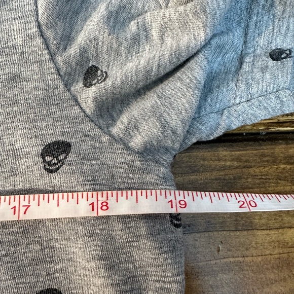 Denim & Flower Shirt Mens Extra Large Gray Skull Print Short Sleeve T-Shirt M - Picture 5 of 8